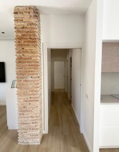 Vivienda en Gandía - vista del pasillo desde la cocina